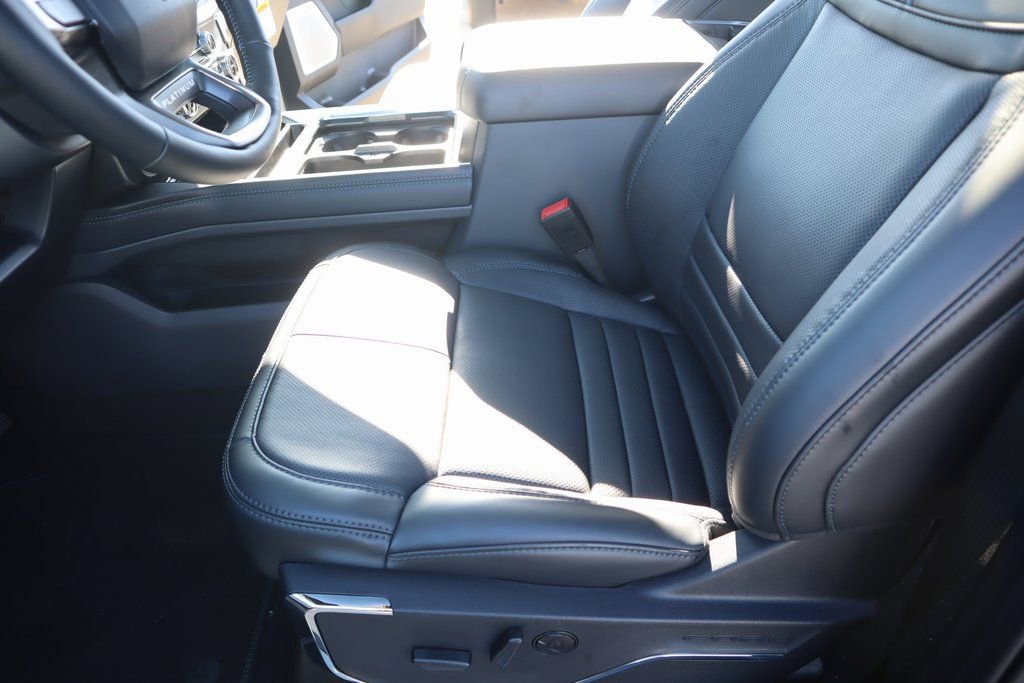 New 2026 Ford F250 Platinum image 11