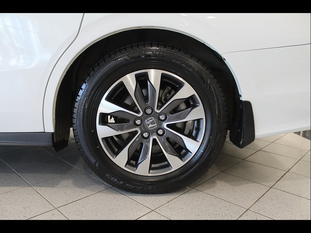 Certified 2024 Honda Odyssey EX-L image 10