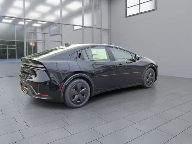 New 2026 Toyota Prius Plug-In Hybrid FWD image 7