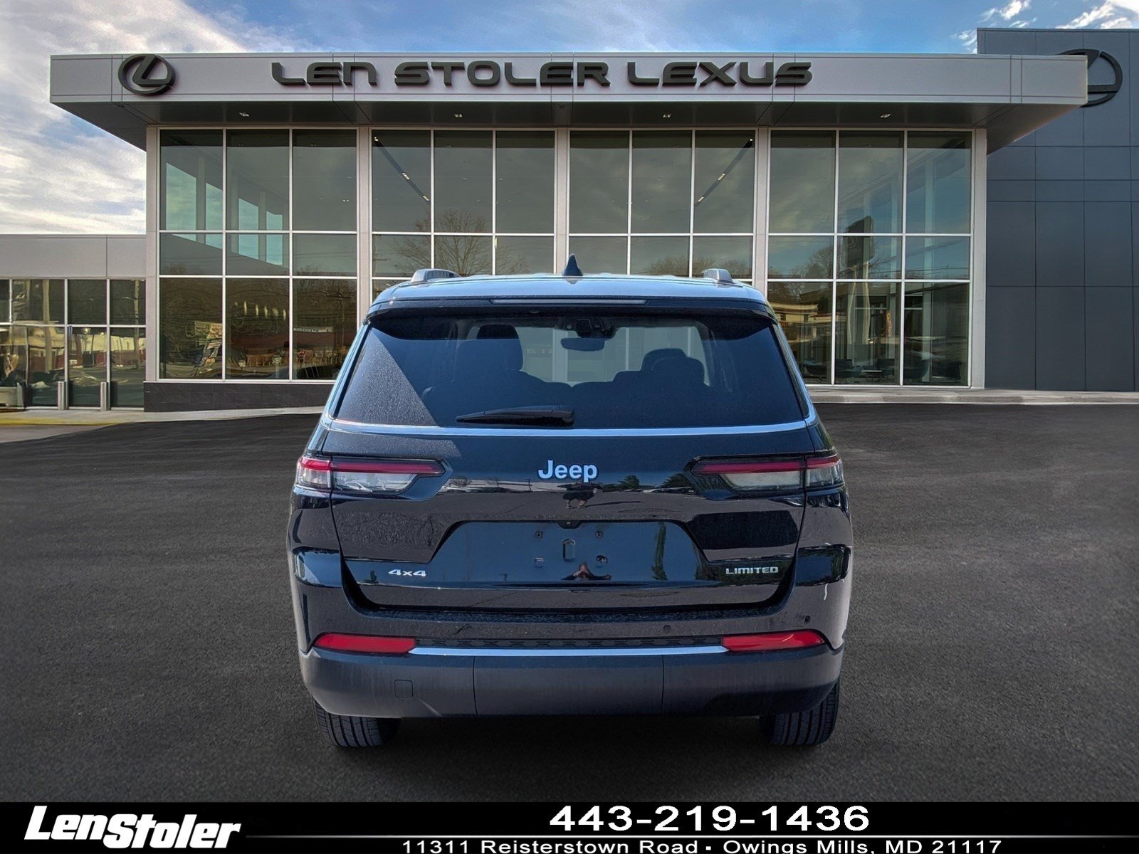Used 2023 Jeep Grand Cherokee L Limited AWD/4WD image 4