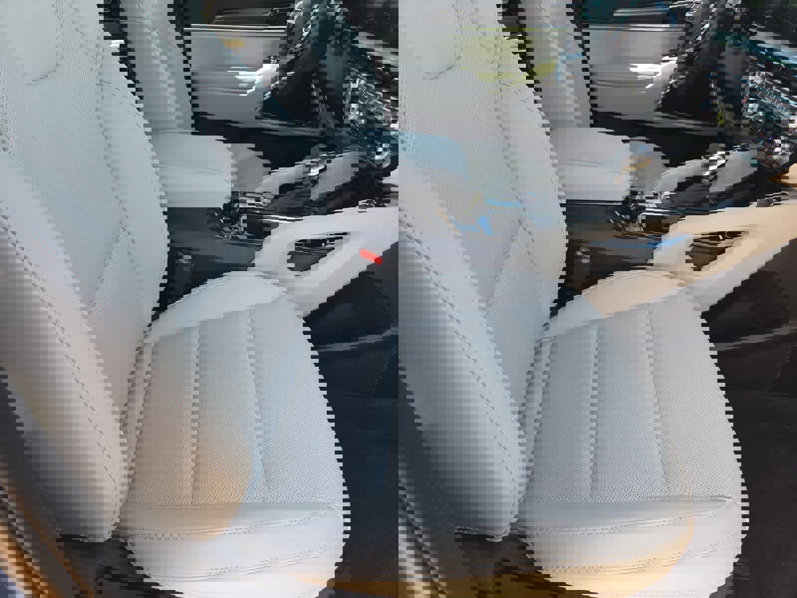 Used 2024 Kia Telluride S w/ S Sunroof Package image 21