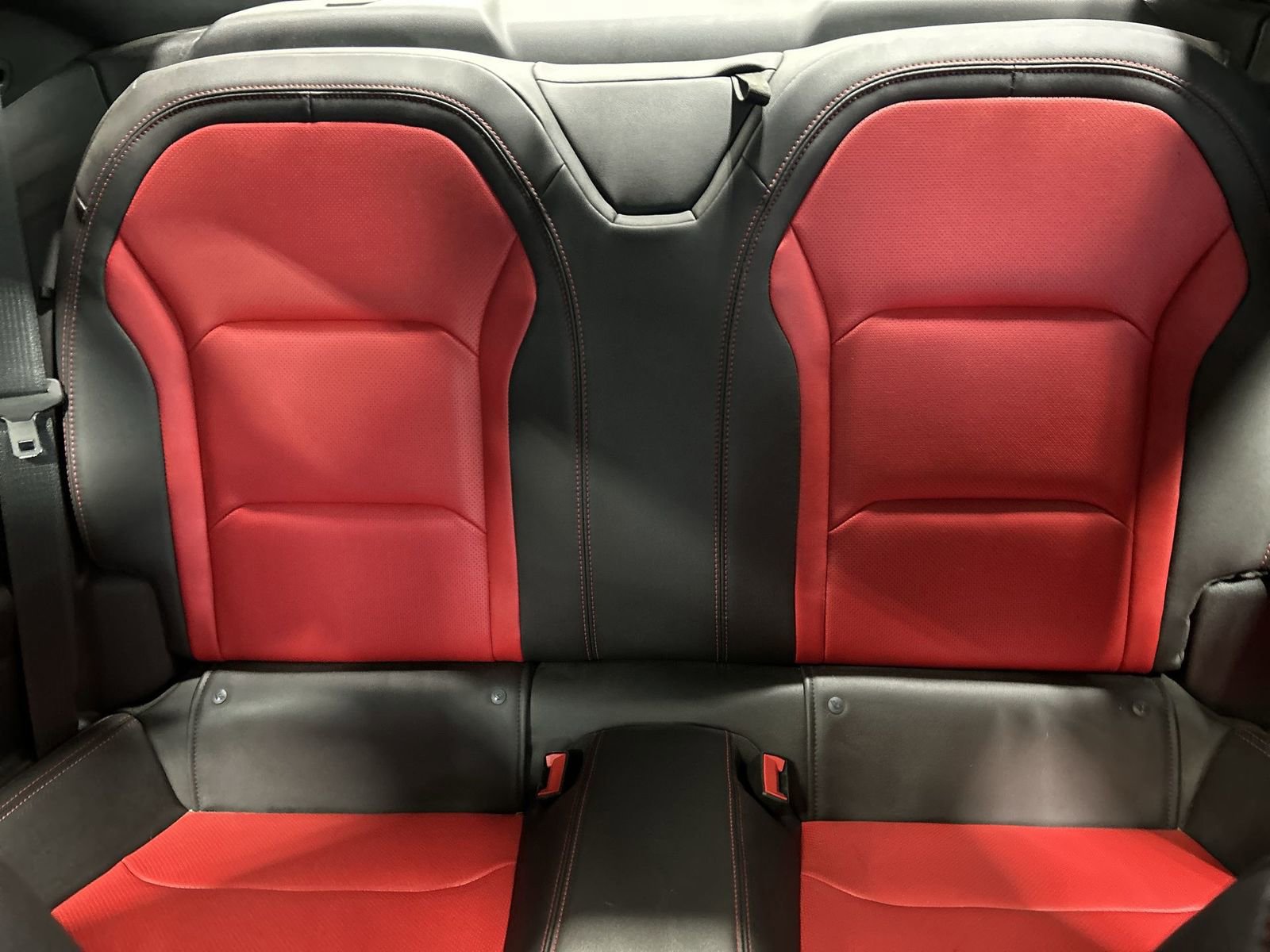 Used 2021 Chevrolet Camaro SS RWD image 6