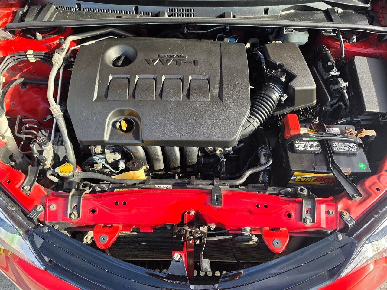 Used 2014 Toyota Corolla LE FWD image 45