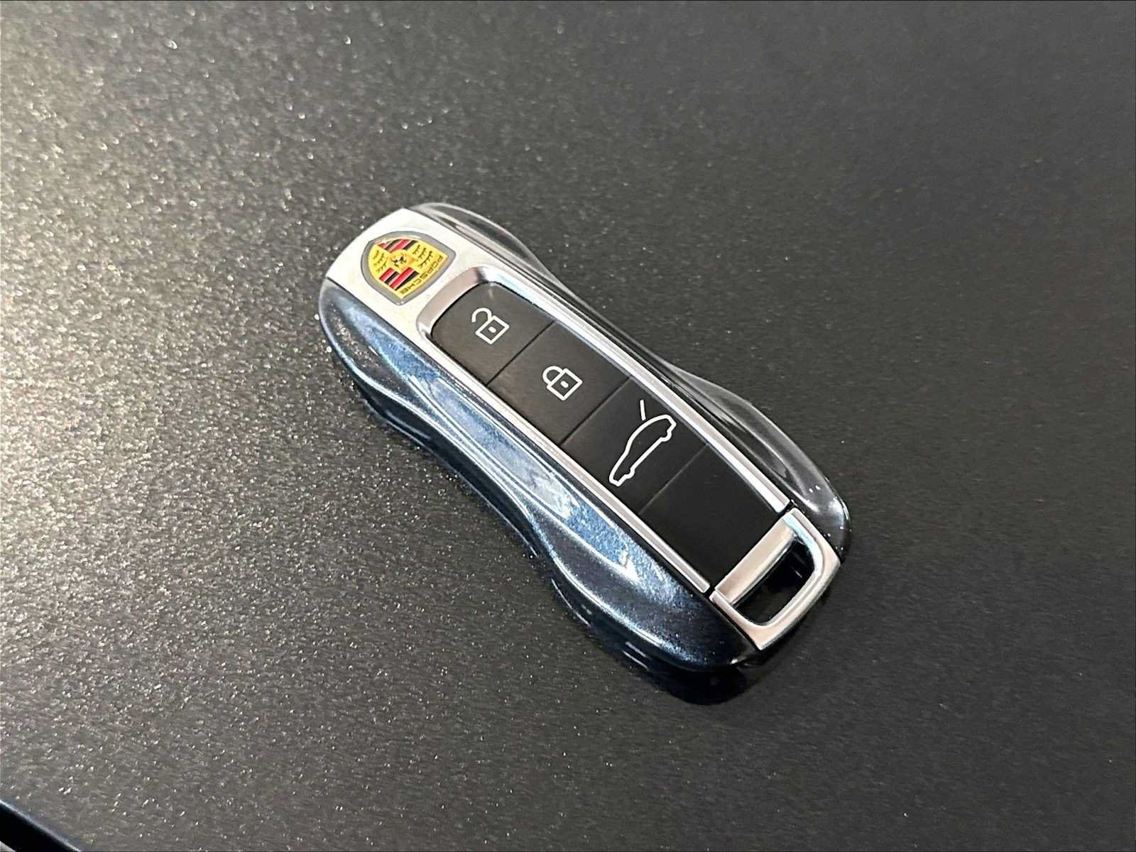 Used 2024 Porsche Panamera 4 AWD/4WD image 37