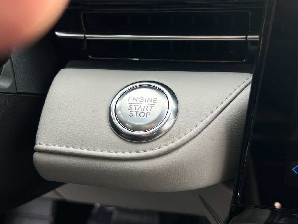 New 2026 Lincoln Nautilus Reserve w/ Jet Appearance Package image 22