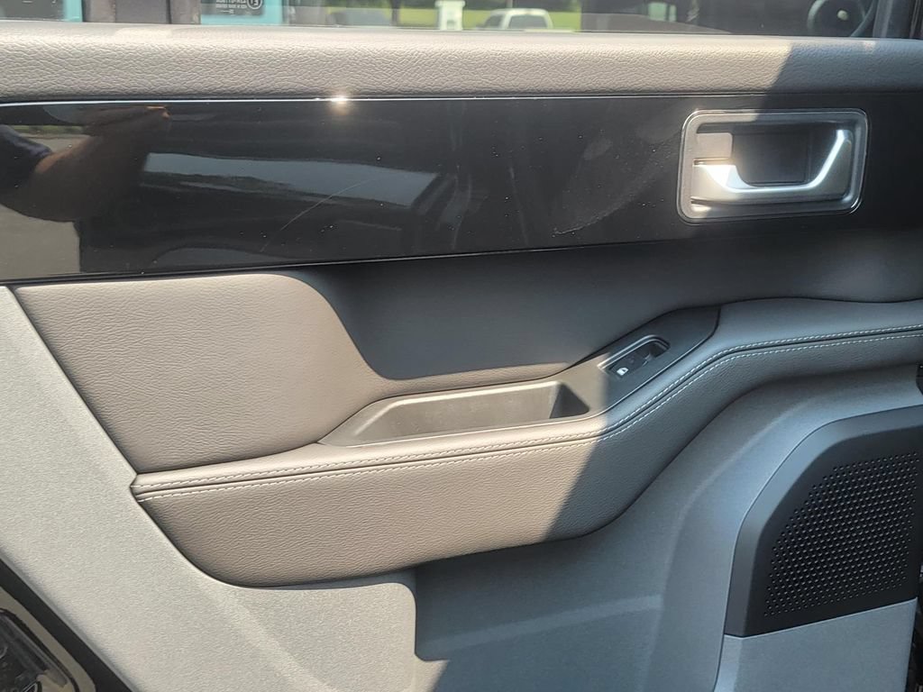 New 2026 INEOS Grenadier Station Wagon AWD/4WD image 15