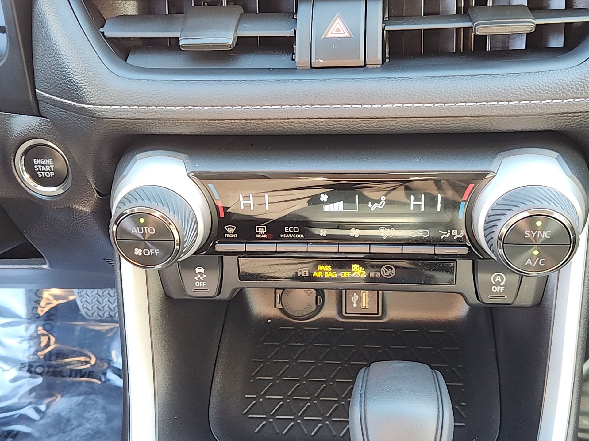 Certified 2025 Toyota RAV4 XLE image 17