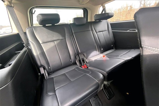 Used 2024 Ford Expedition Max XLT image 28