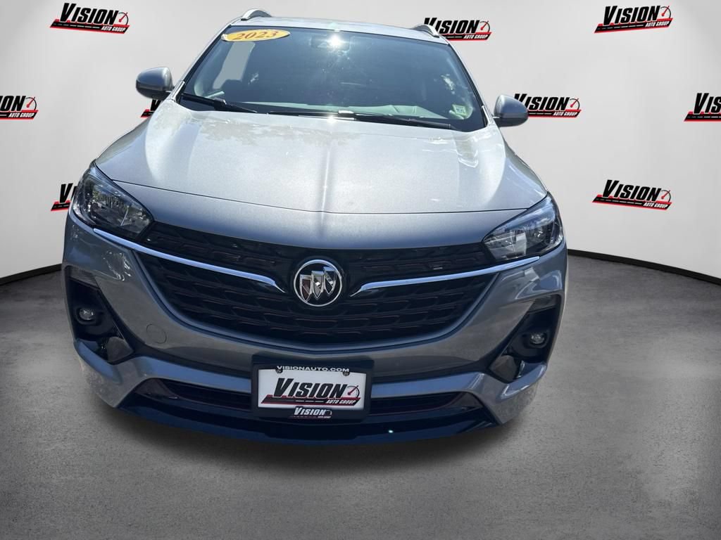 Used 2023 Buick Encore GX Select w/ Sport Touring Package FWD image 2