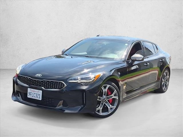 Used 2018 Kia Stinger GT1 RWD image 1
