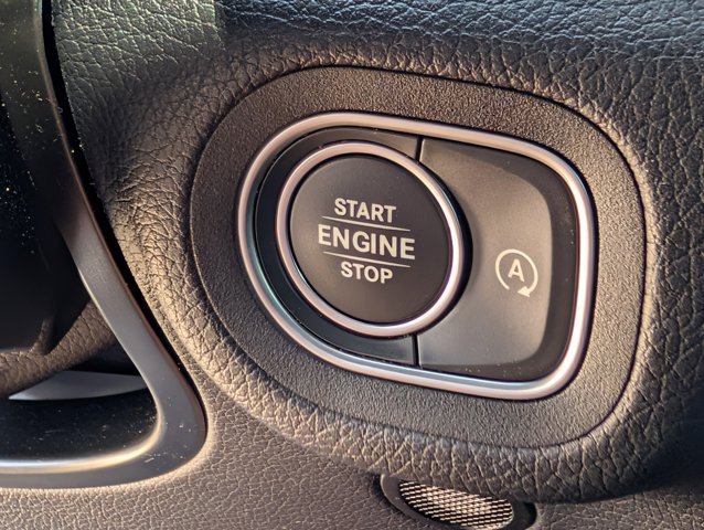 Used 2021 Mercedes-Benz GLS 450 4MATIC image 72