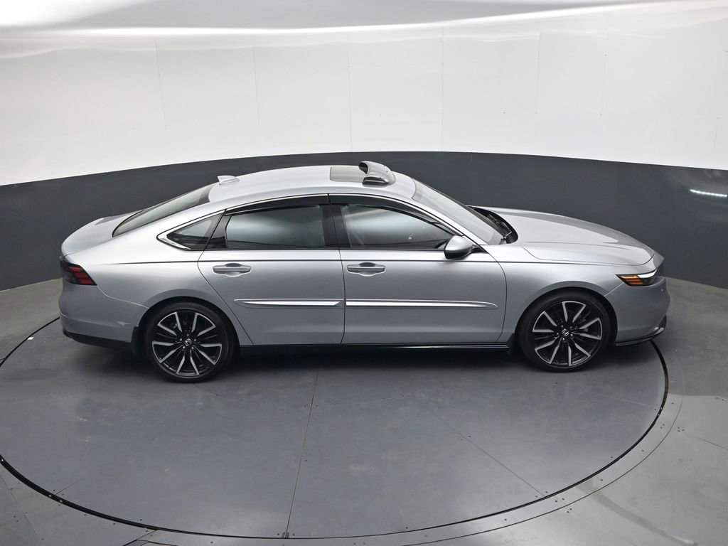 Used 2024 Honda Accord Touring image 26