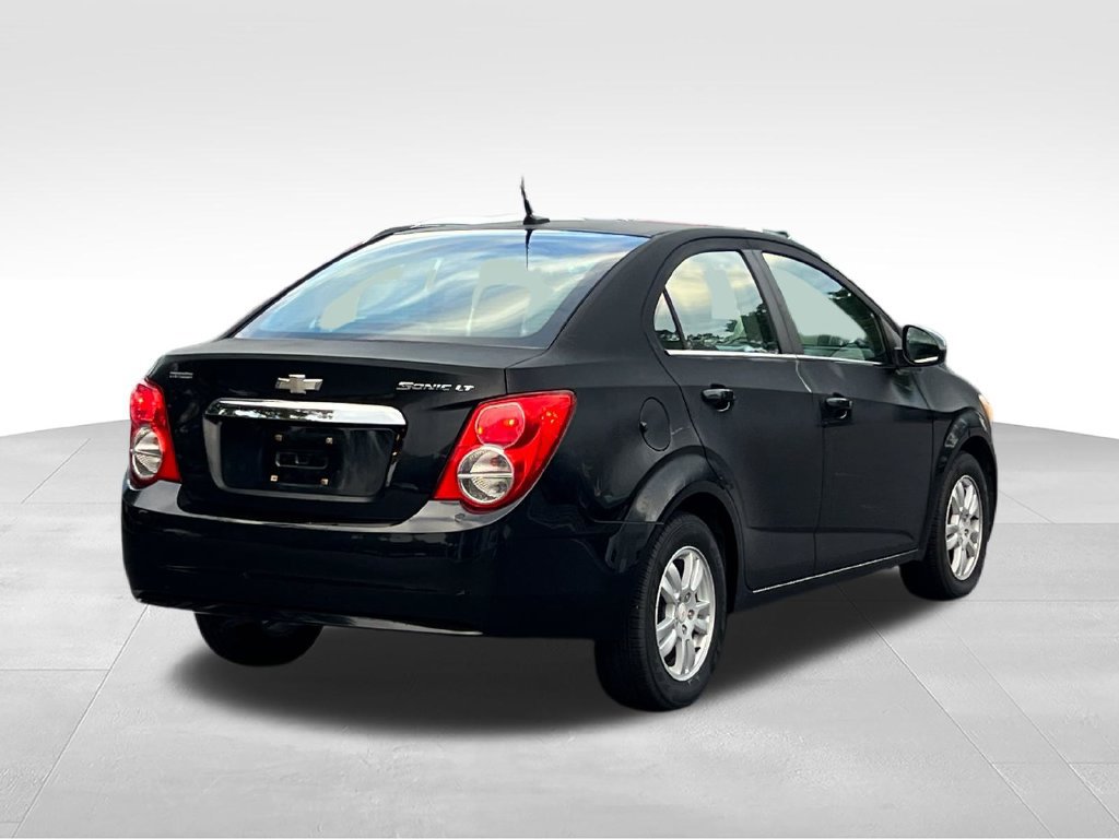 Used 2012 Chevrolet Sonic LT FWD image 5