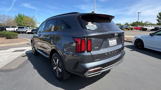 Used 2021 Kia Sorento EX w/ Panoramic Sunroof Package image 6