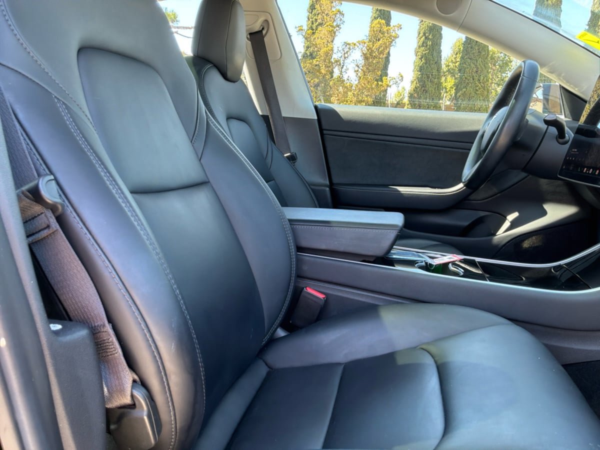 Used 2018 Tesla Model 3 Long Range RWD image 21