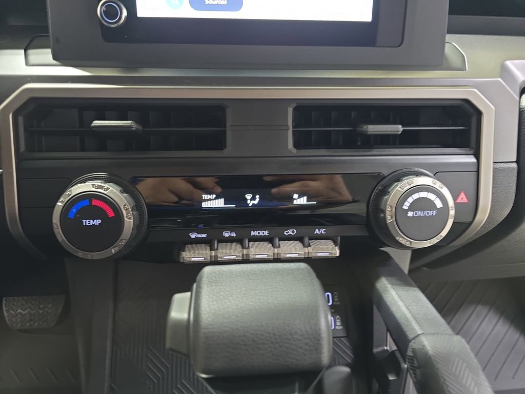 Certified 2025 Toyota 4Runner SR5 image 22