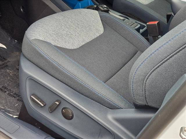 New 2025 Ford Maverick XLT w/ XLT Luxury Package image 4