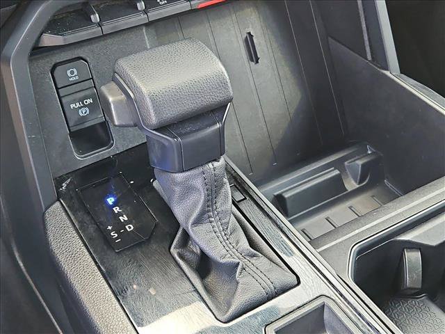 Used 2025 Toyota Tundra SR AWD/4WD image 12