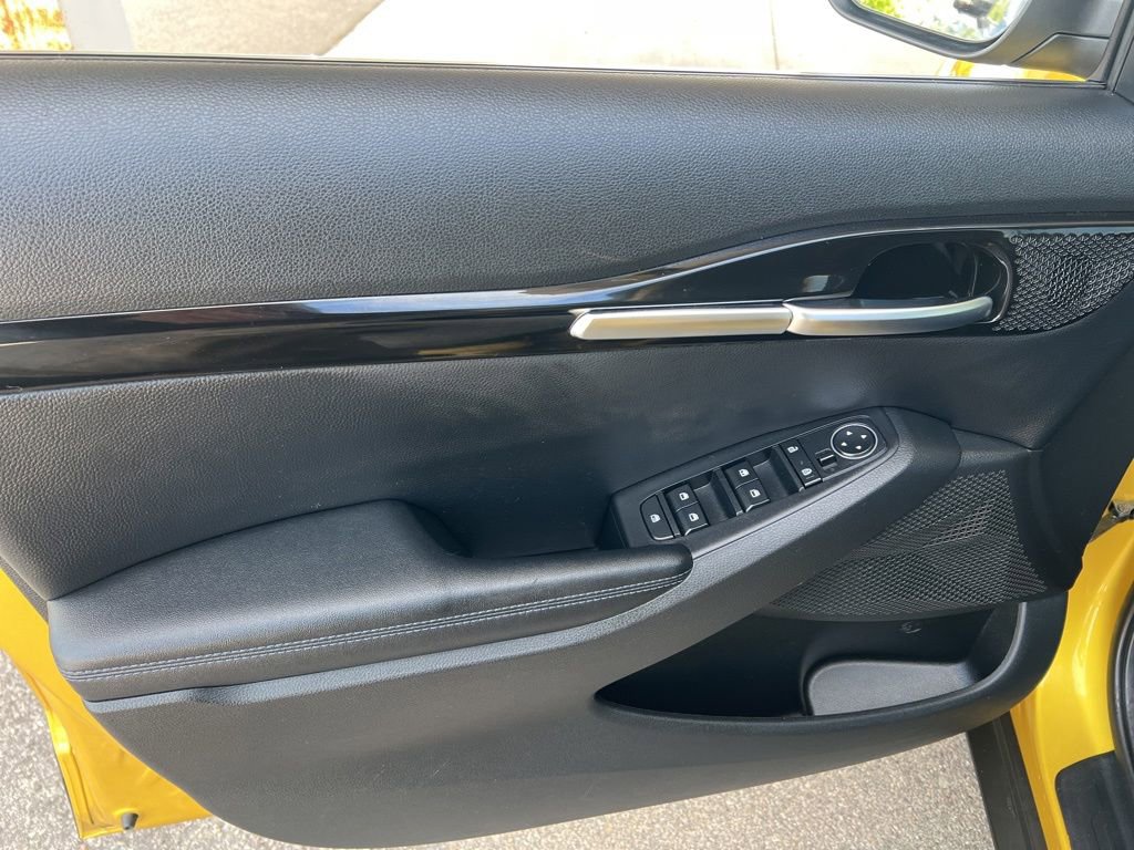 Certified 2022 Kia Seltos S FWD image 7