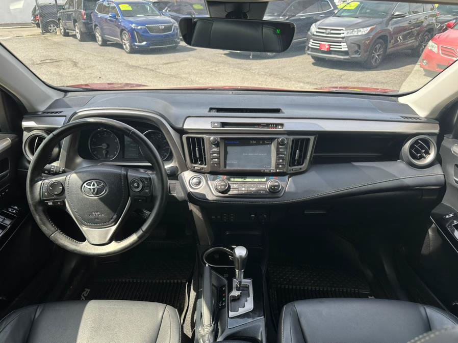 Used 2018 Toyota RAV4 Limited w/ All Weather Liner Package AWD/4WD image 20