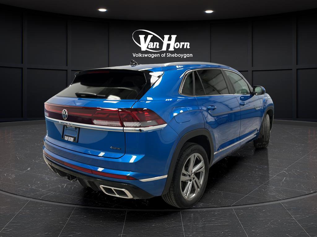 Used 2024 Volkswagen Atlas Cross Sport SEL R-Line AWD/4WD image 3