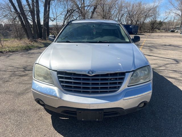 Used 2005 Chrysler Pacifica Touring AWD/4WD image 2