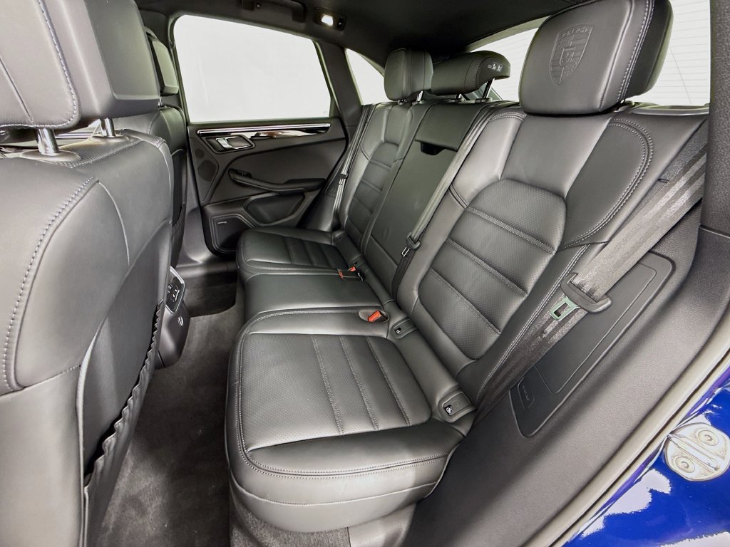 New 2026 Porsche Macan AWD/4WD image 24