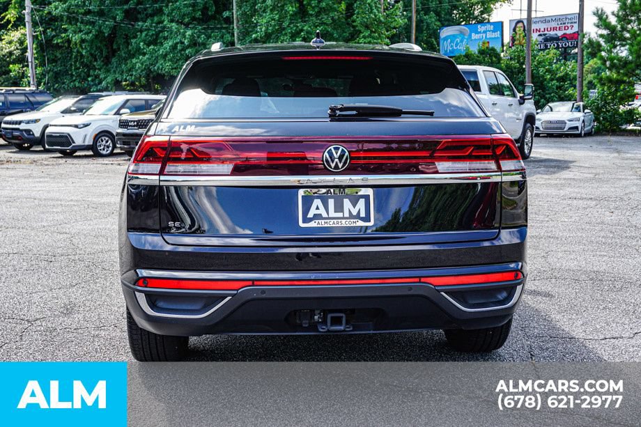 Used 2025 Volkswagen Atlas Cross Sport SE FWD image 10