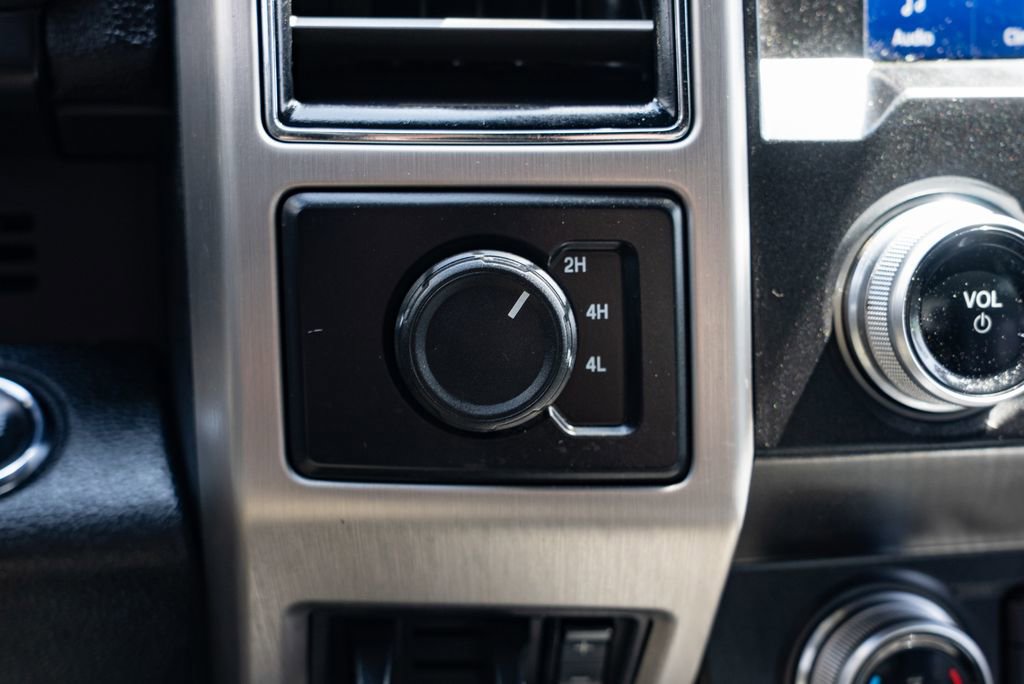 Used 2020 Ford F350 Platinum AWD/4WD image 20