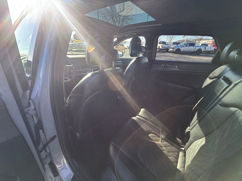 Used 2025 Kia Sportage X-Pro Prestige image 14