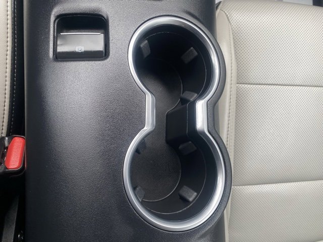 Used 2024 Ford Mustang Premium image 25