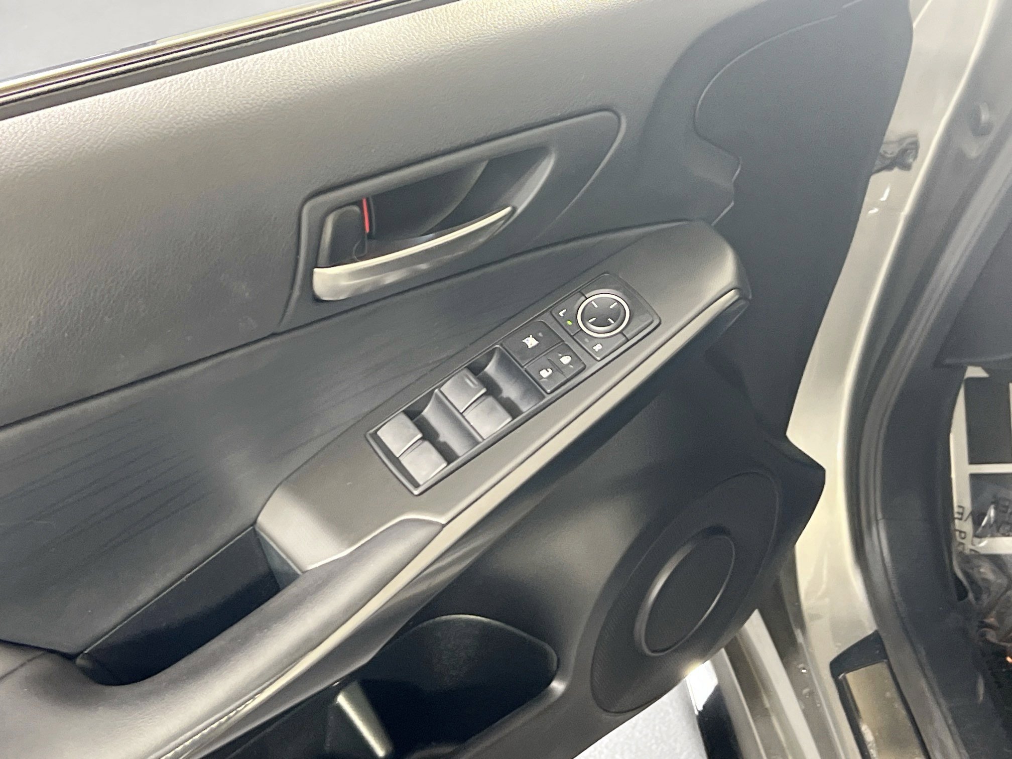 Used 2022 Lexus IS 350 F Sport image 17