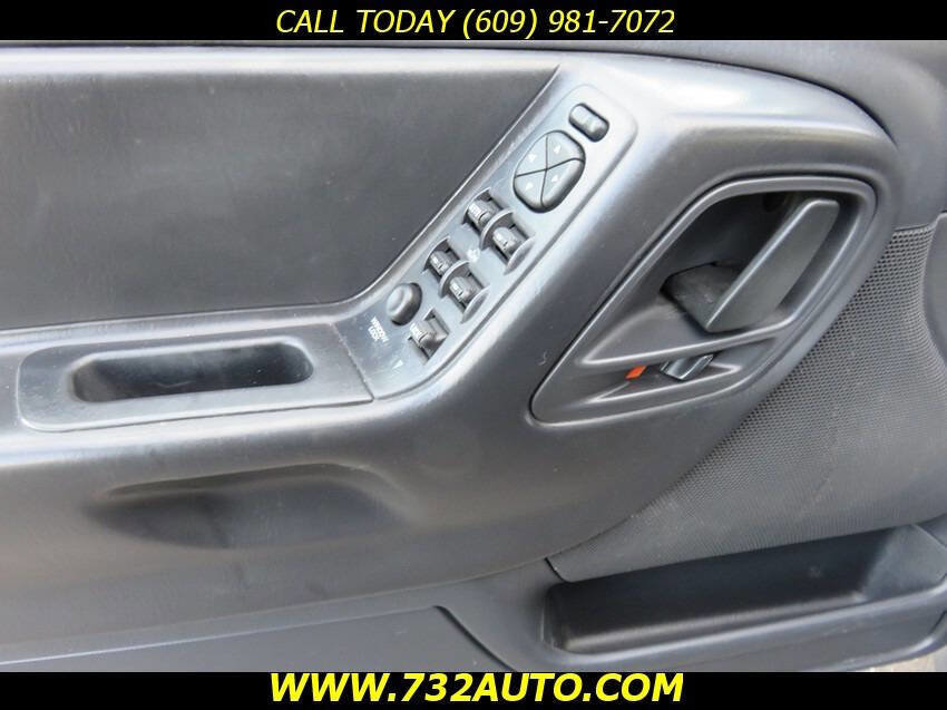Used 2003 Jeep Grand Cherokee Laredo image 28