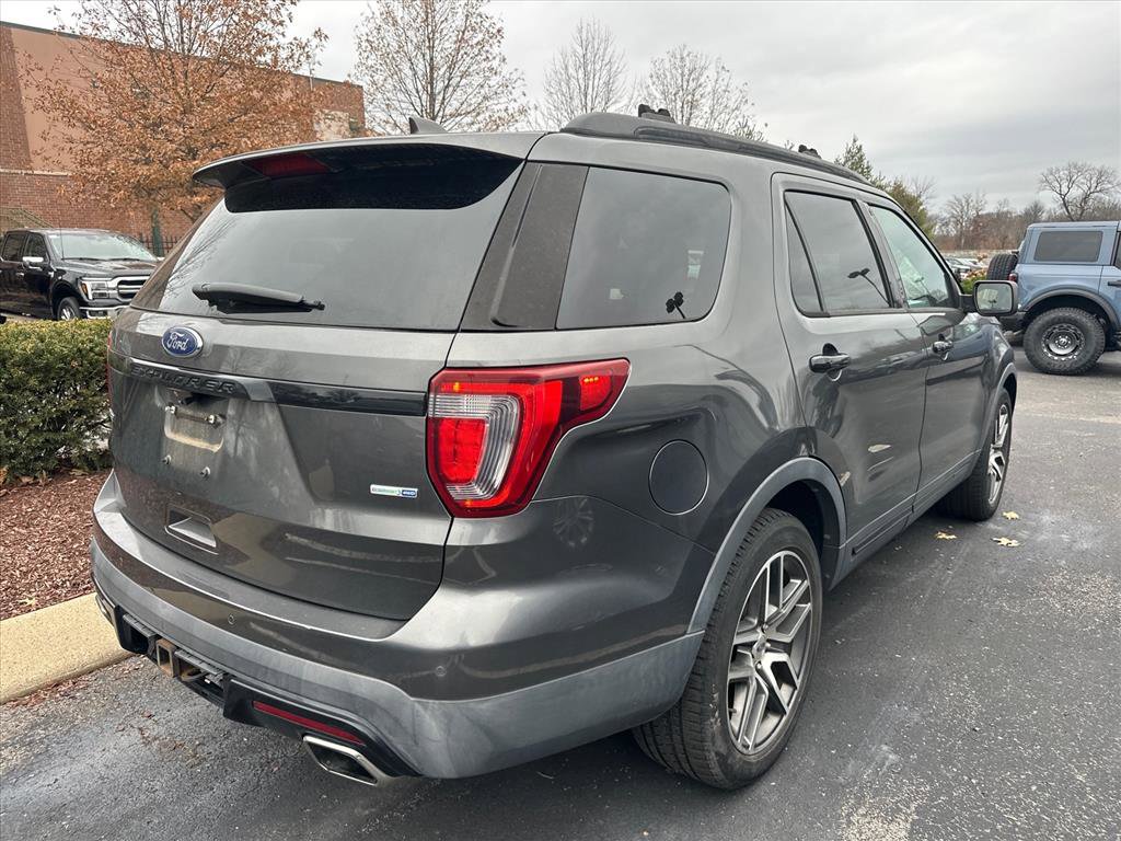 Used 2017 Ford Explorer Sport w/ Equipment Group 401A image 3