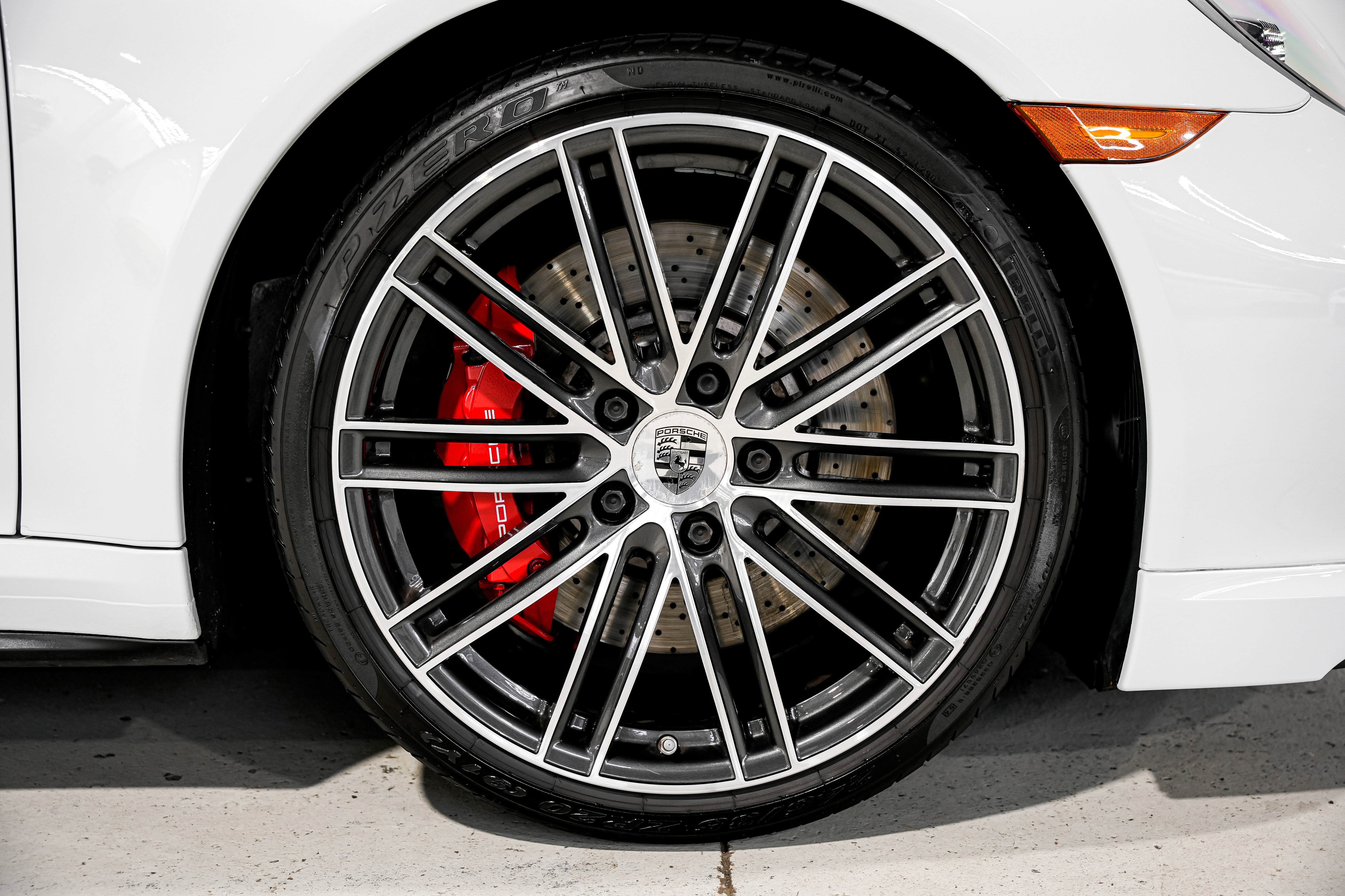 Used 2018 Porsche 911 Turbo image 47