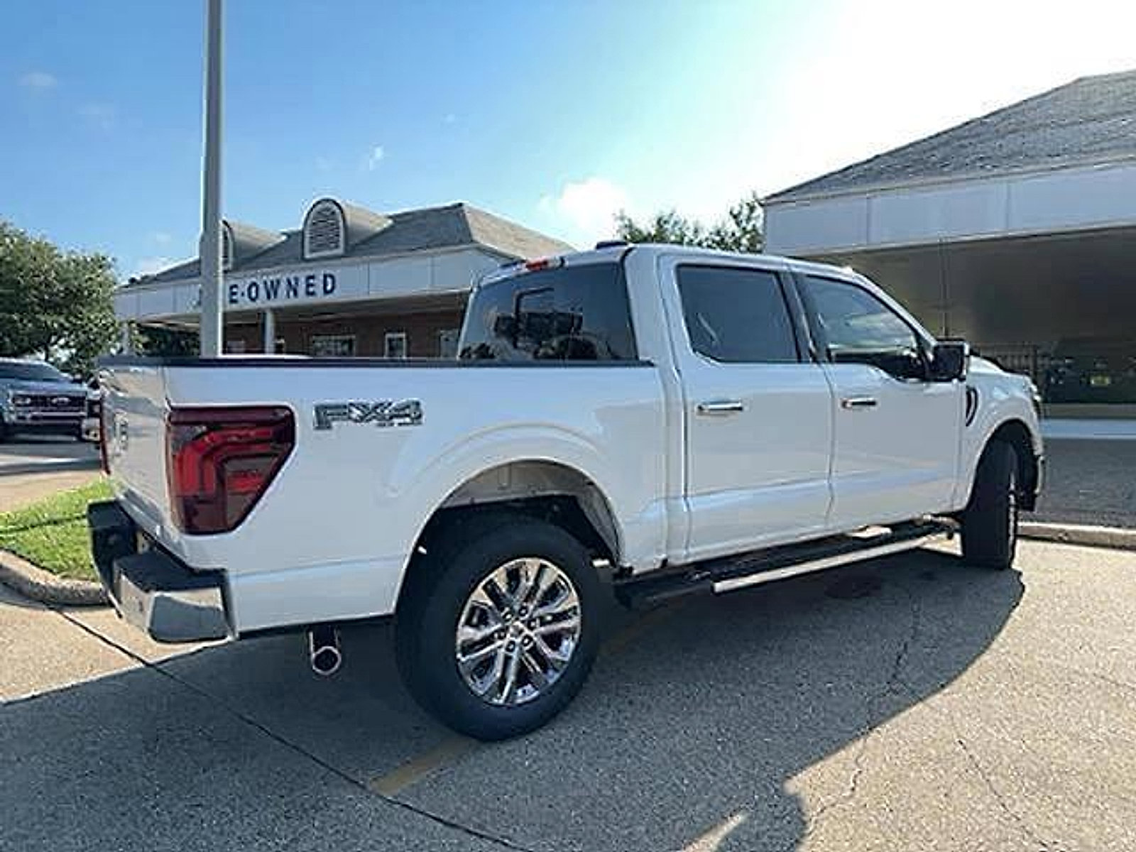 New 2025 Ford F150 Lariat w/ Equipment Group 502A High AWD/4WD image 24