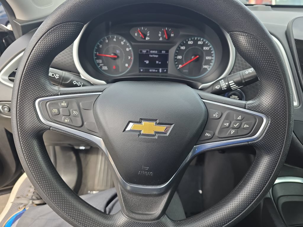 Used 2022 Chevrolet Malibu LT FWD image 13