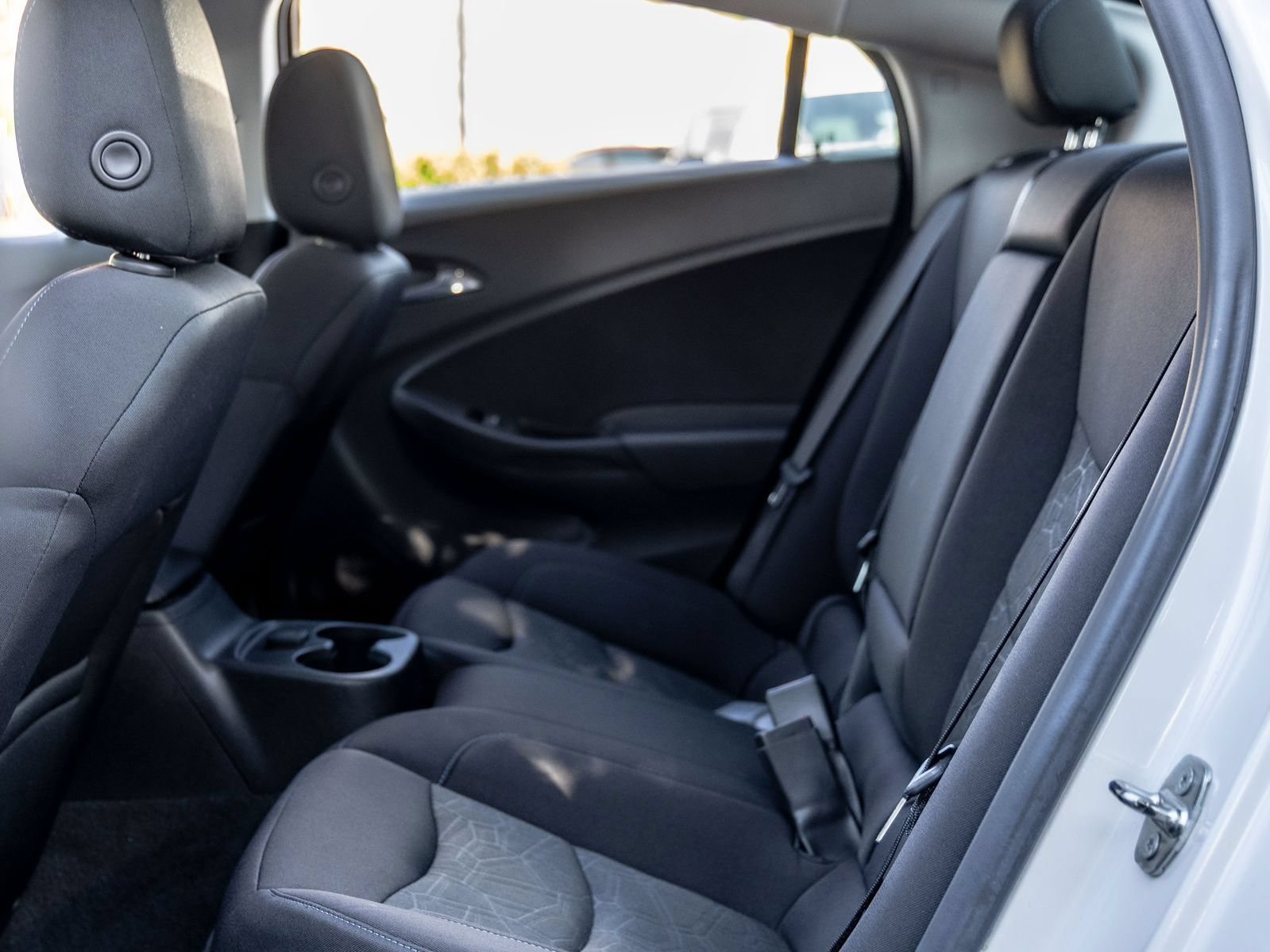 Used 2018 Chevrolet Volt LT FWD image 27