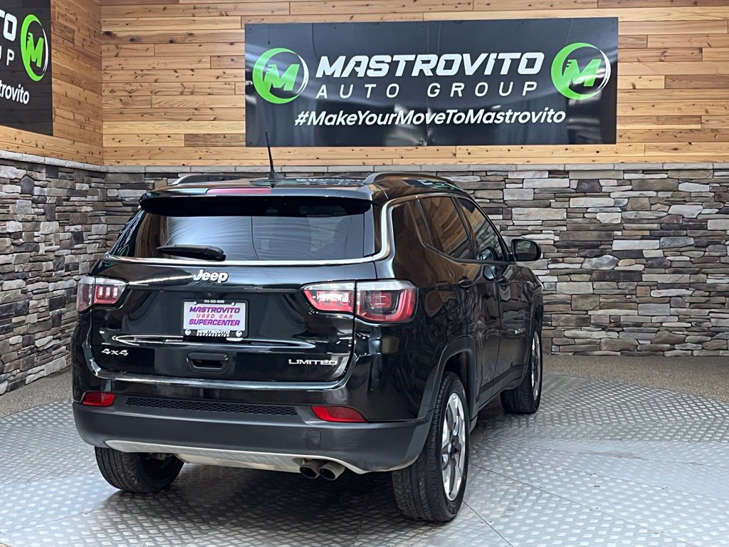 Used 2018 Jeep Compass Limited AWD/4WD image 13