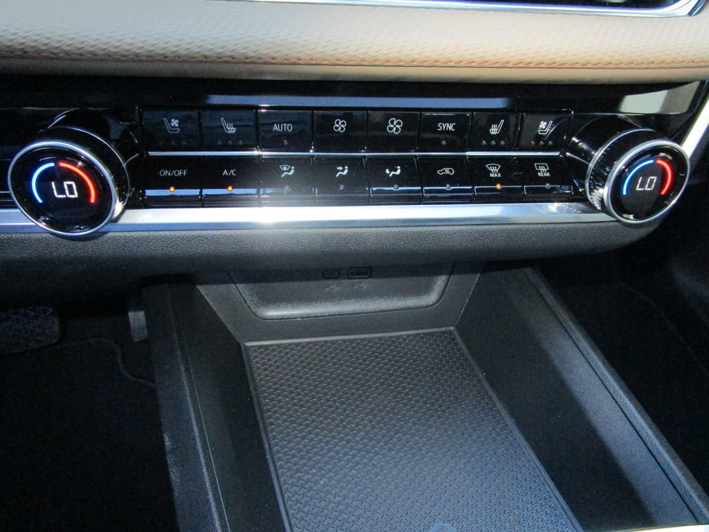 New 2026 Chevrolet Equinox ACTIV w/ Convenience Package III image 35