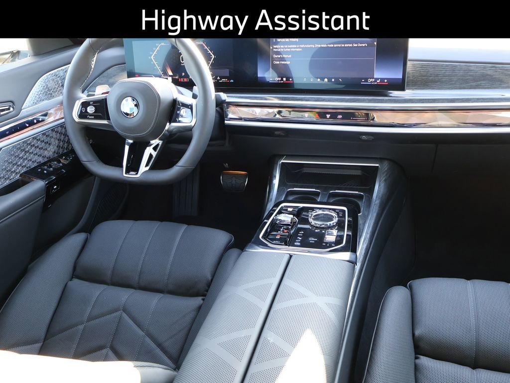 Certified 2025 BMW 760i xDrive image 18