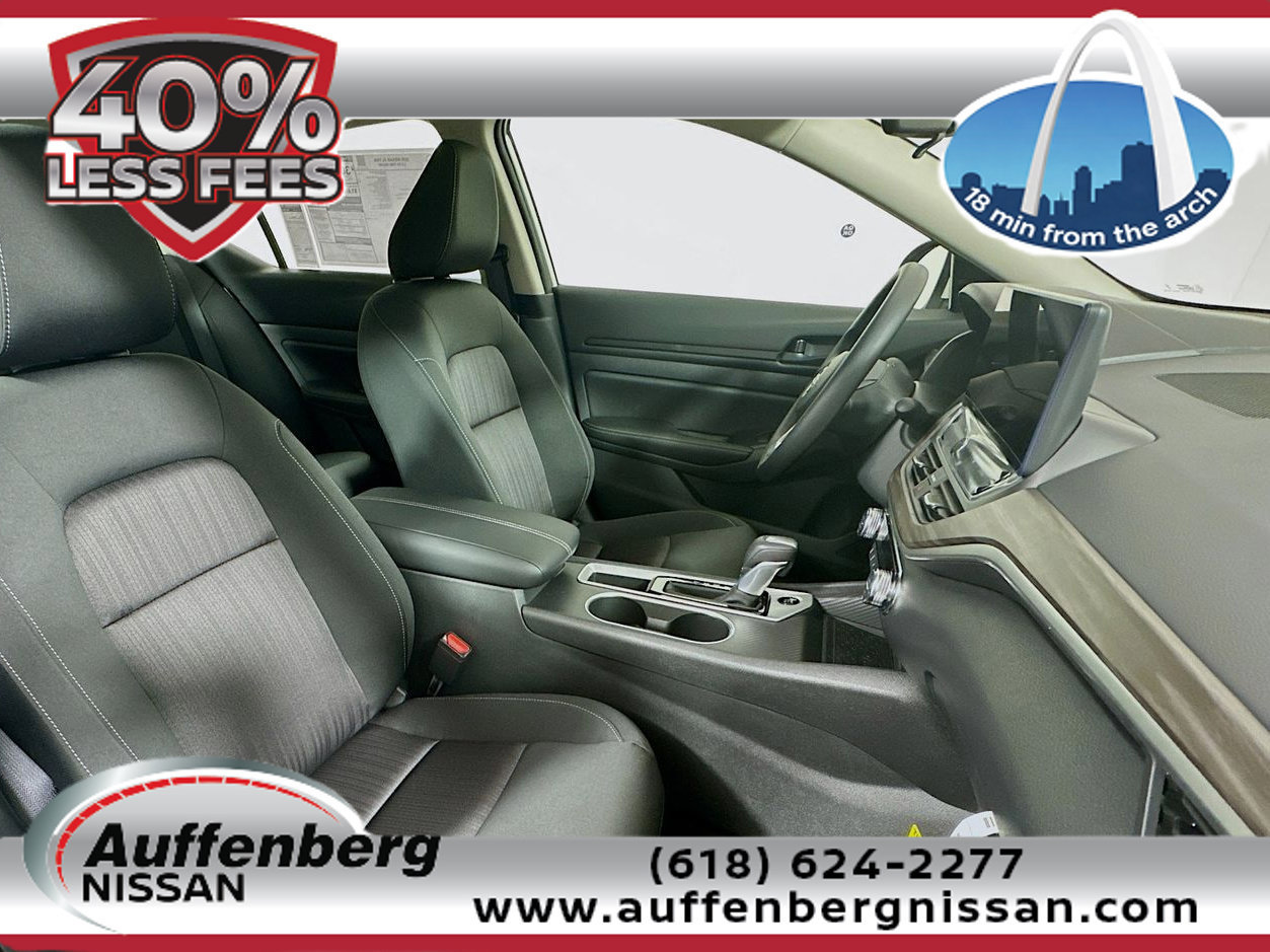New 2026 Nissan Altima 2.5 SV w/ SV Special Edition Package FWD image 29