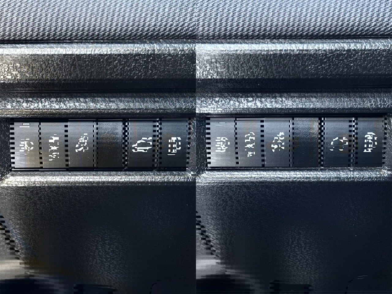 Used 2025 Toyota Camry LE image 20