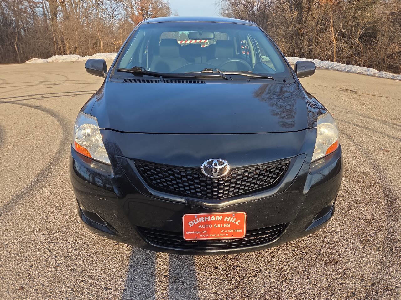 Used 2010 Toyota Yaris Sedan image 10