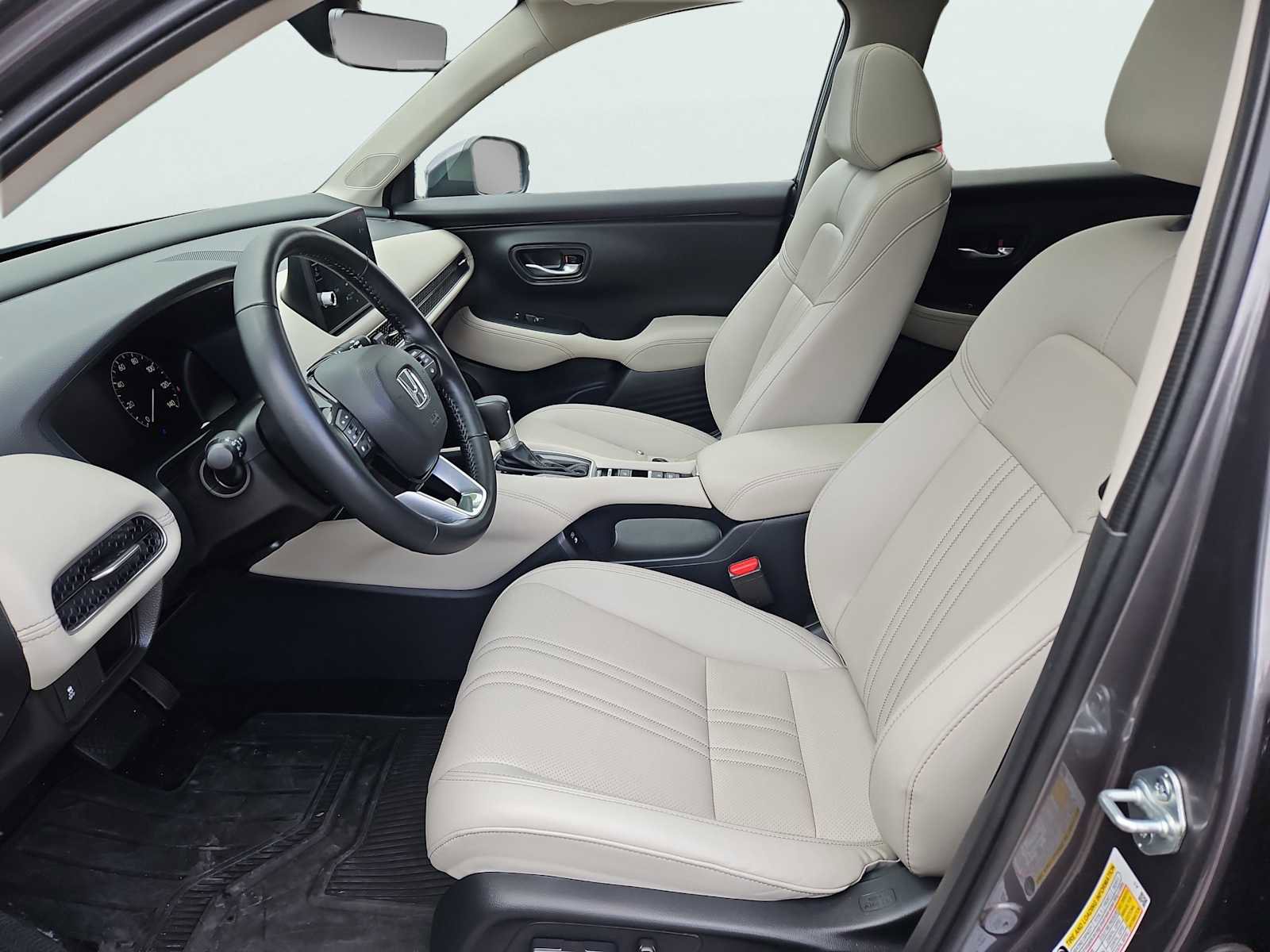 Certified 2026 Honda HR-V EX-L image 30