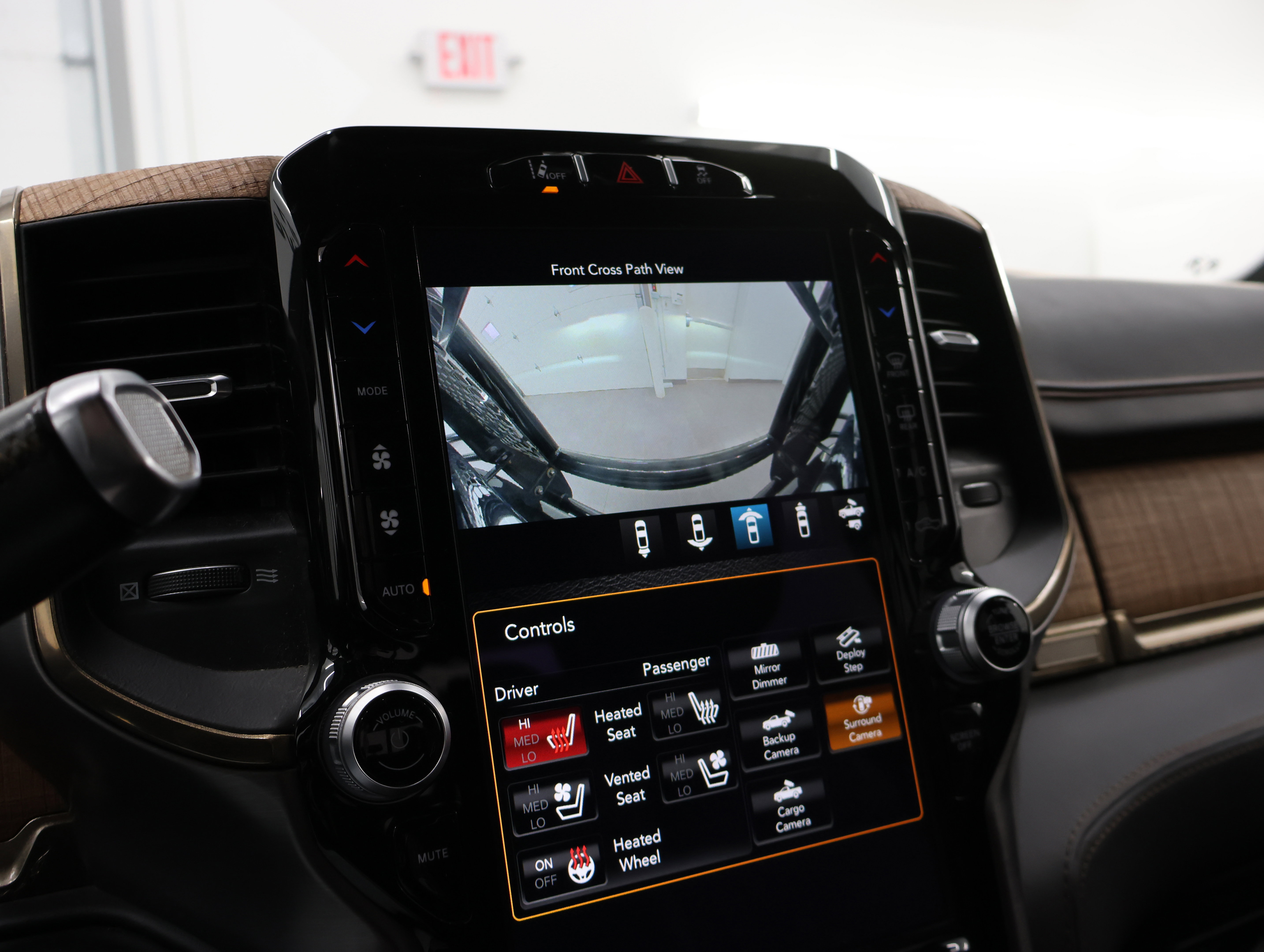 Used 2021 RAM 3500 Limited image 18