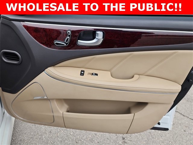 Used 2013 Hyundai Equus Signature image 15