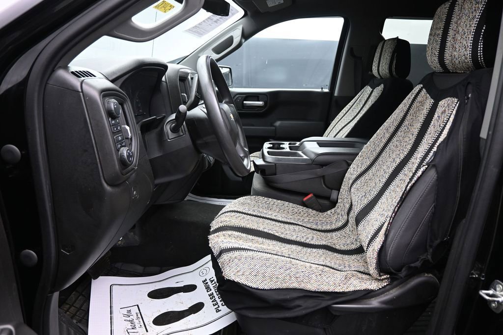 Used 2020 Chevrolet Silverado 1500 Custom w/ Custom Value Package AWD/4WD image 9