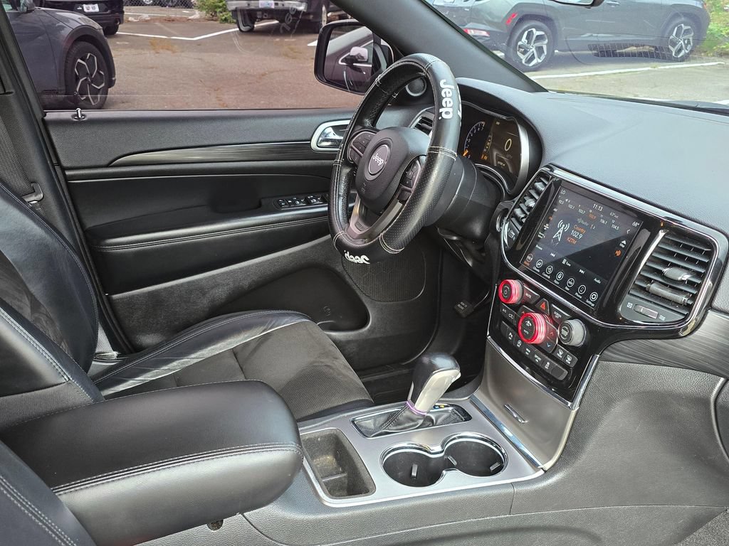Used 2021 Jeep Grand Cherokee Laredo X AWD/4WD image 11