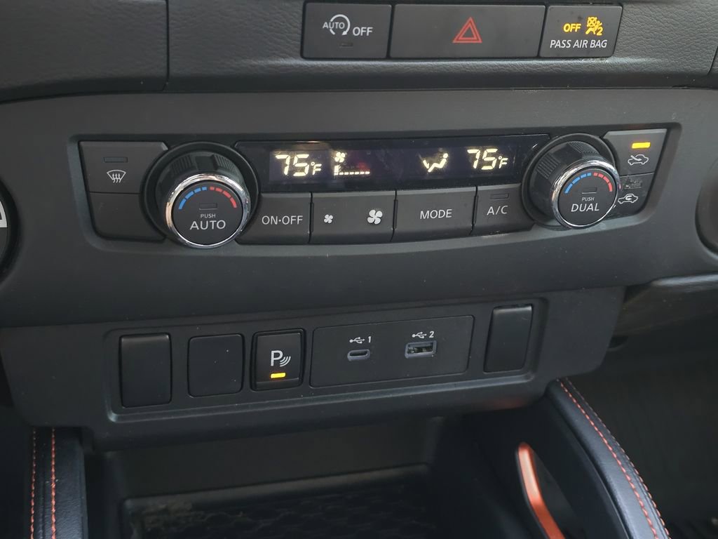 Used 2024 Nissan Frontier PRO-4X w/ Technology Package AWD/4WD image 22